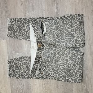 Easel Pants
